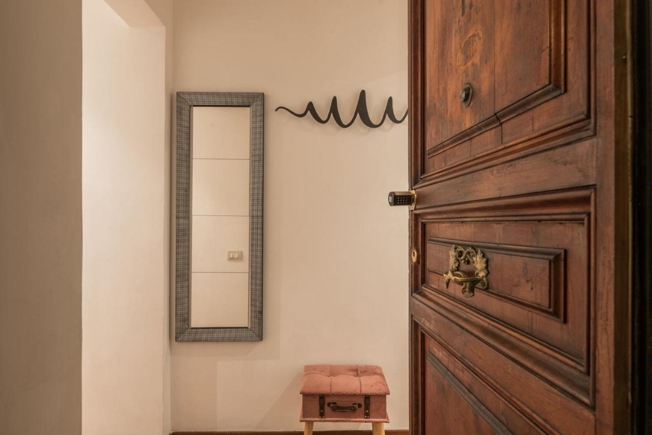 Apartment The Rent - Three-bedroom Near Borghese Rom